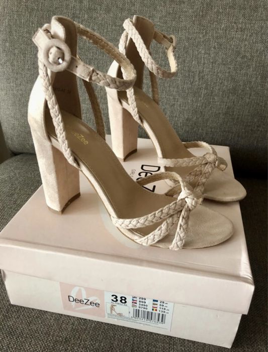 Buty Nowe DeeZee 38r