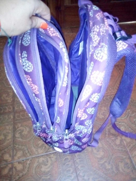 Mochila escolar usada