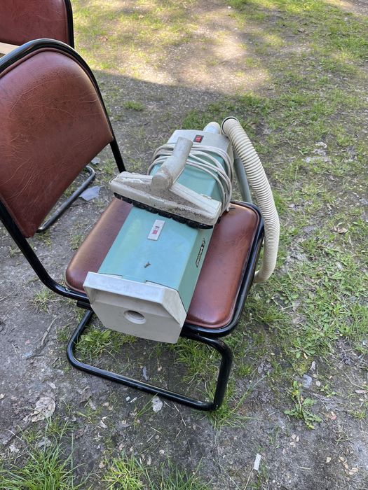 Odkurzacz z czasów PRLu