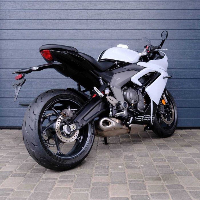 Продам мотоцикл TRIUMPH DAYTONA 660 (9193)
