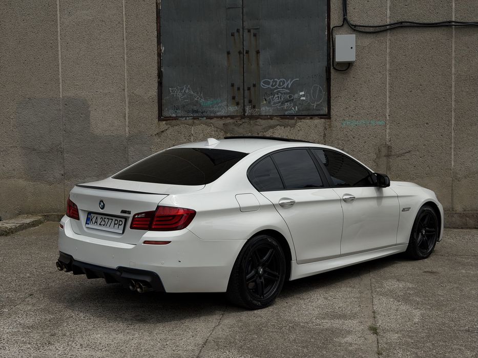 BMW 5-SERIES F10 2013Г.В