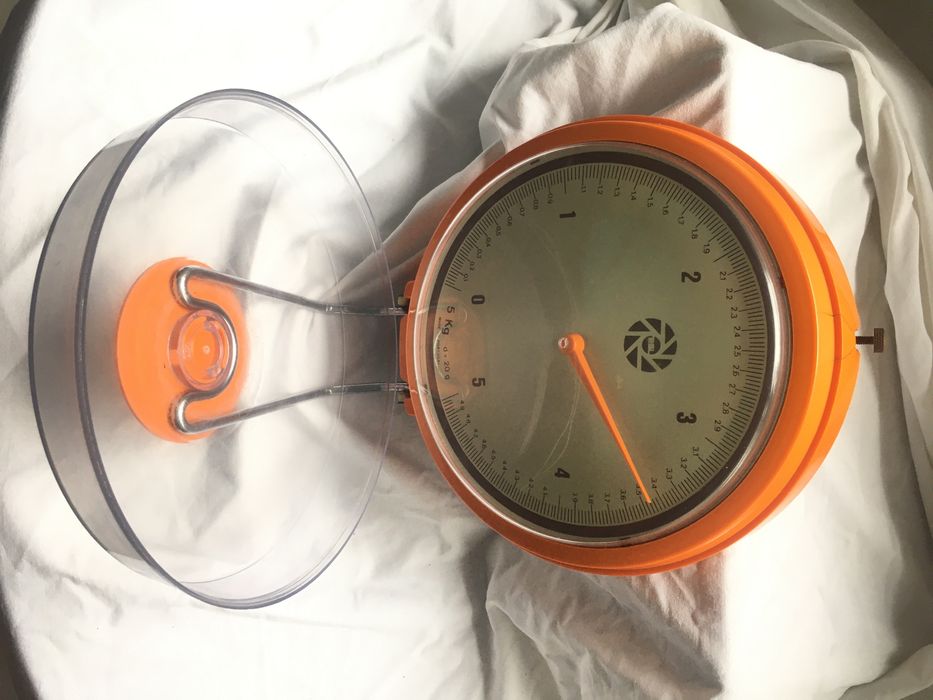 Balança vintage década de 70 (ASL) Marvila • OLX Portugal