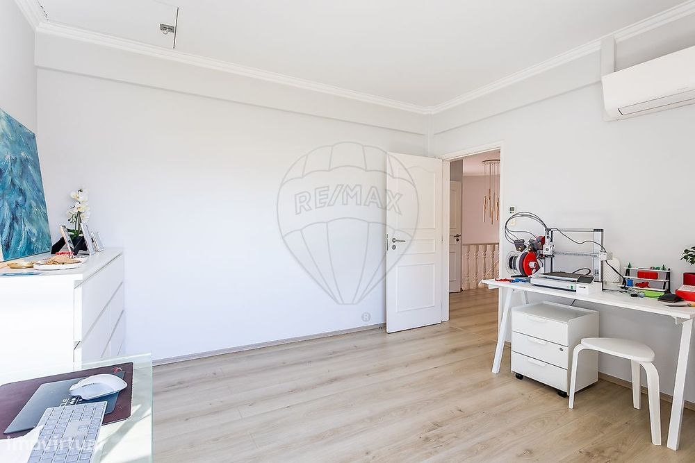 Moradia T6 para venda