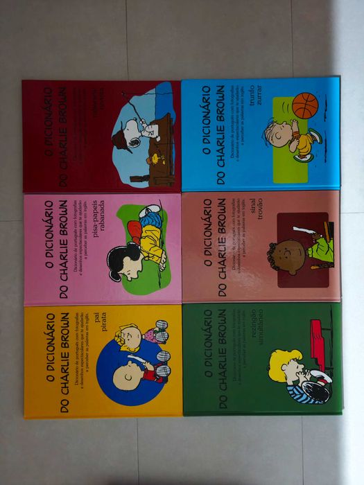 O Dicionário do Charlie Brown - 16 Volumes
