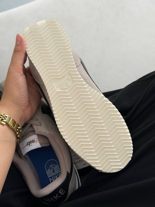 Оригинал Nike Cortez Beige (IB1857 201) оригінальні найк кортез бежеві замшеві