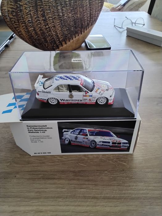 Miniatura minichampes   bmw escala 1/43