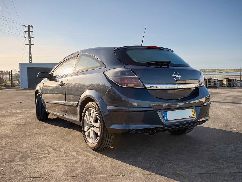 Opel Astra H GTC 1.7 | 2008 | 264 mil km | Bluetooth | Modo Sport