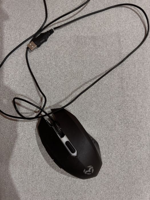 Rato gaming com fios