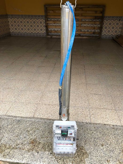 Bomba Agua Furo ou Poço Inox com o quadro