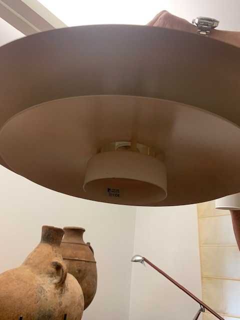 Candeeiro suspenso Horn Belysning