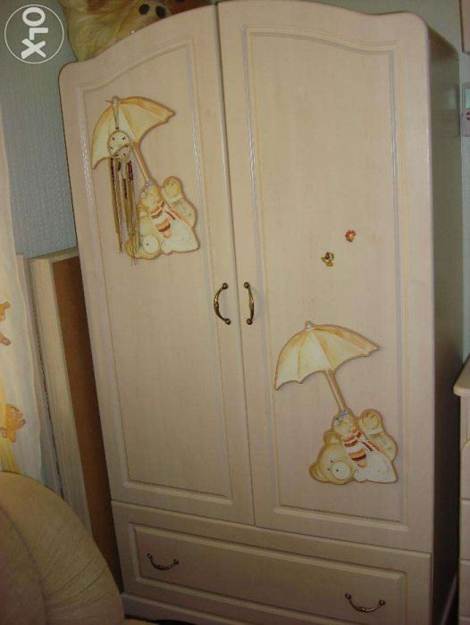 Дитячі меблі ( шафа, ліжко, 2 комоди) "Pali" Італія