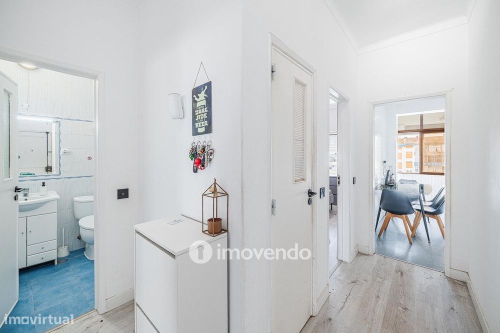 Apartamento T2 no centro do Lavradio