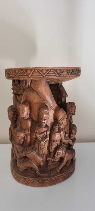 Escultura Africana, peça assinada pelo autor