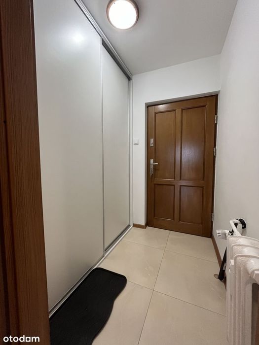2 pokoje + miejsca postojowe + duży balkon + klimatyzacja