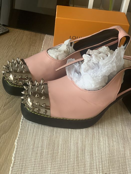 nowe skórzane buty