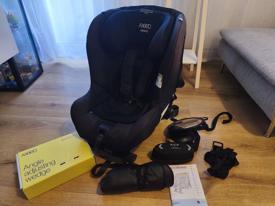 Fotelik dziecięcy AXKID MINIKID 2.0