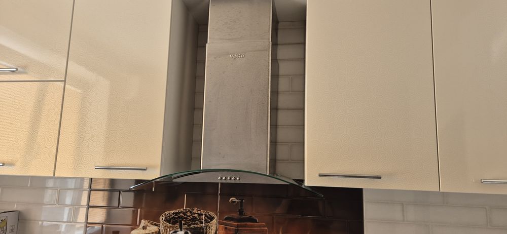 витяжка       vento