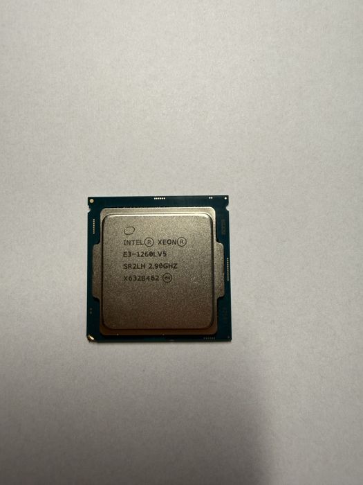 Intel Xenon W3-1260LV5