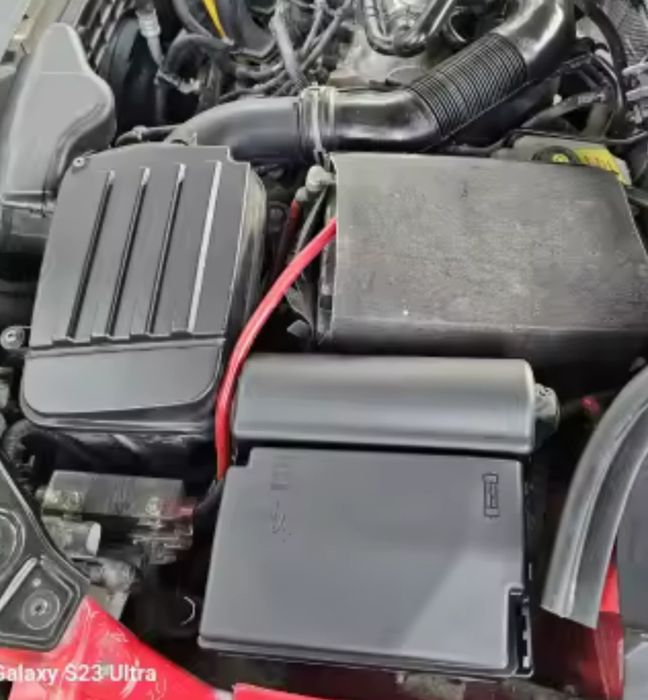 Крышка блока предохранителей VW