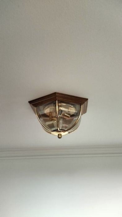 Candeeiro de entrada