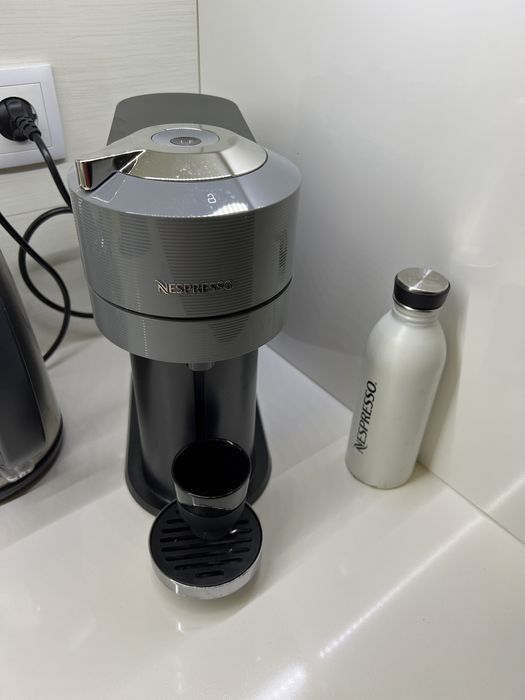 Nespresso Vertuo Next! 2 anos de garantia.
