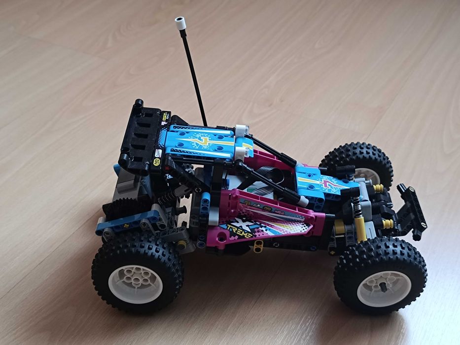 LEGO Technic Set 42124 (All-Terrain Buggy)64176728773378123