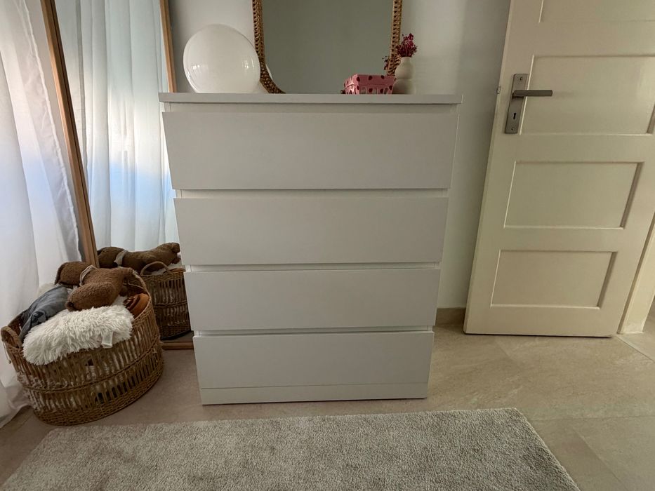Cómoda Ikea Storlinka