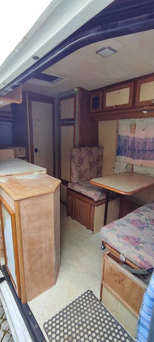 Autovivenda Mercedes MB100