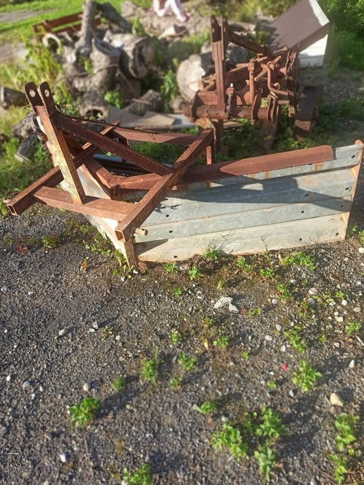 Pług do sniegu solidny