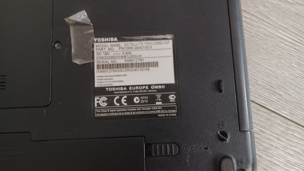 Laptop Toshiba bez dysku