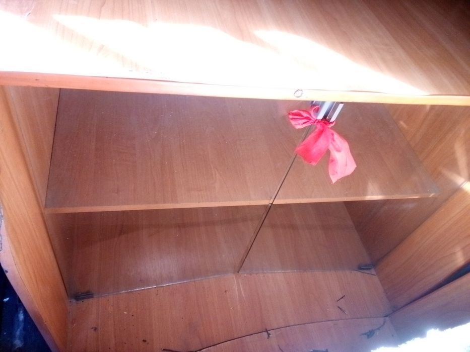 Продам шафи в доброму стані