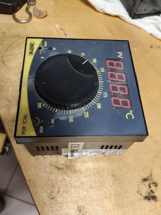 Regulator temperatury Trol