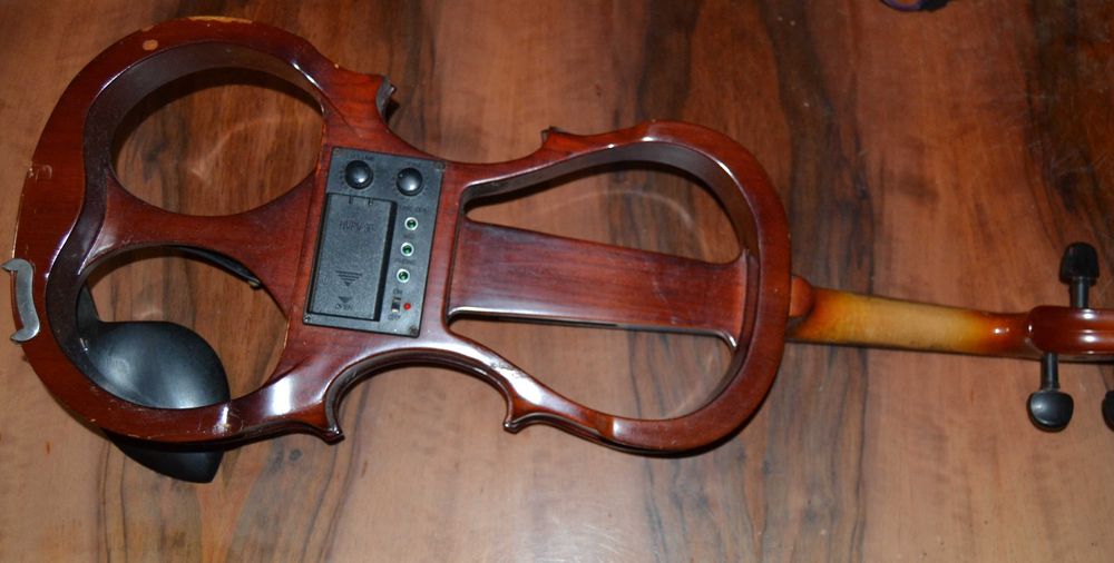 Электроскрипка, електроскрипка, електро-скрипка, элекрическая скрипка