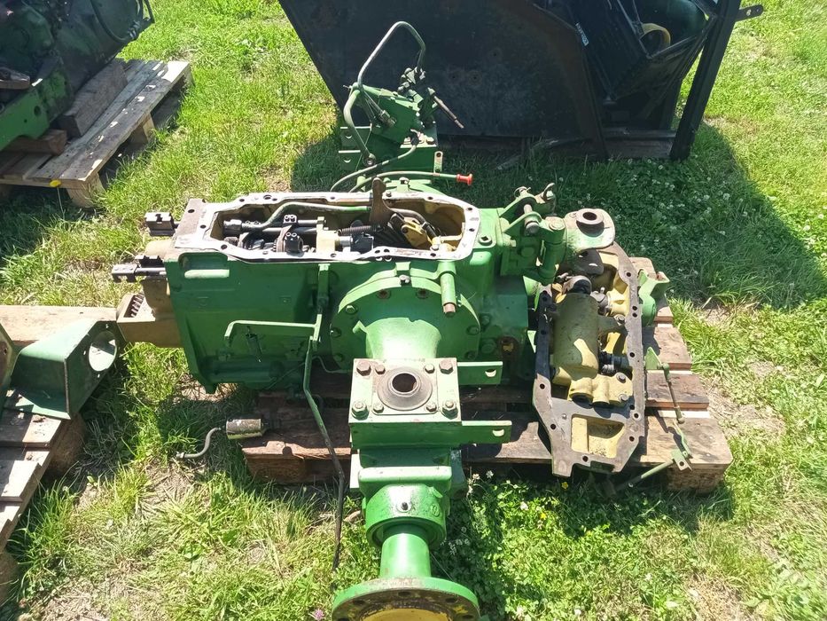 John Deere 2040 4x4 skrzynia biegów przekładnia most