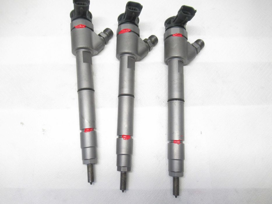 Wtryskiwacz Hyundai Santa Fe Kia Sorento 2.2 CRDi 445110584 33800-2F610