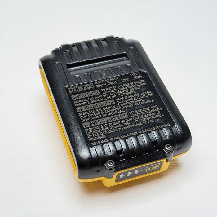 Акумулятор Dewalt DCB203 2ah з США