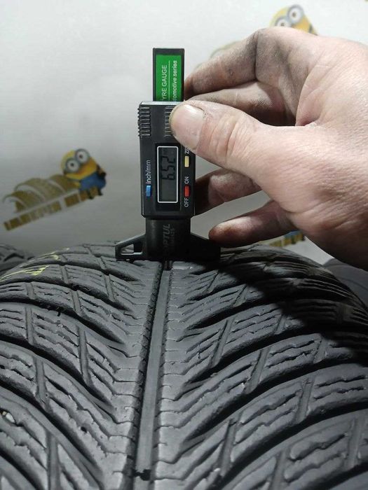 *Шини Michelin 235/55R17. 4шт. Зима 2024р (0800)