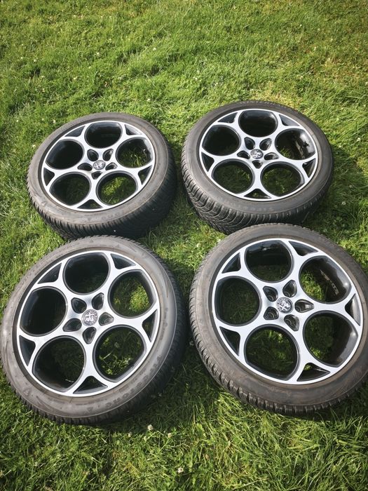 Koła felgi Alfa Romeo Tonale Stelvio 235/45  R19