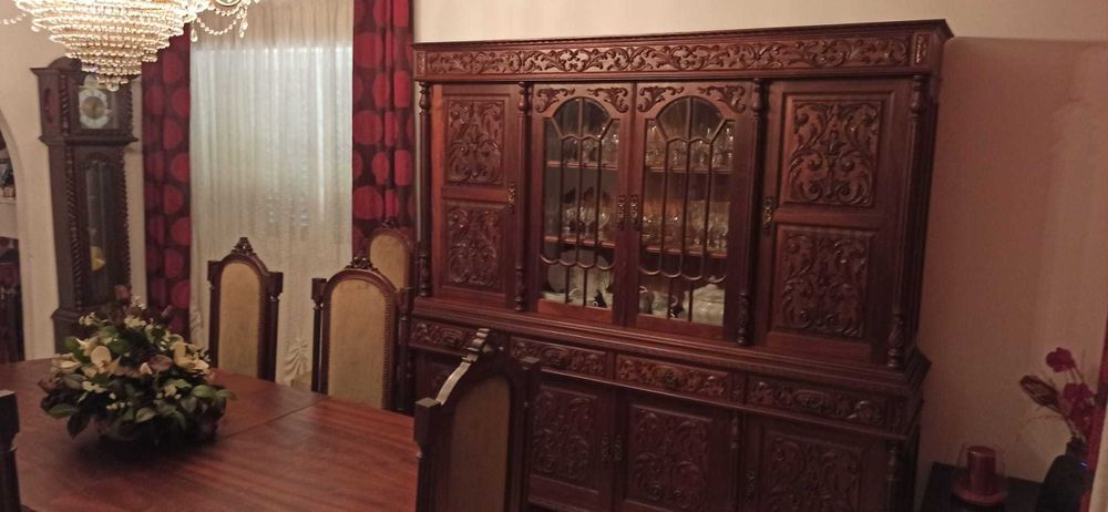 sala de jantar completa