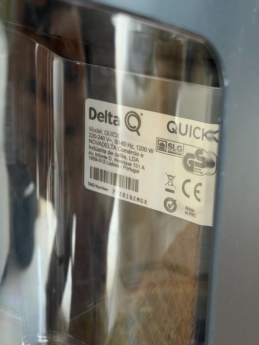Maquina de café delta quick