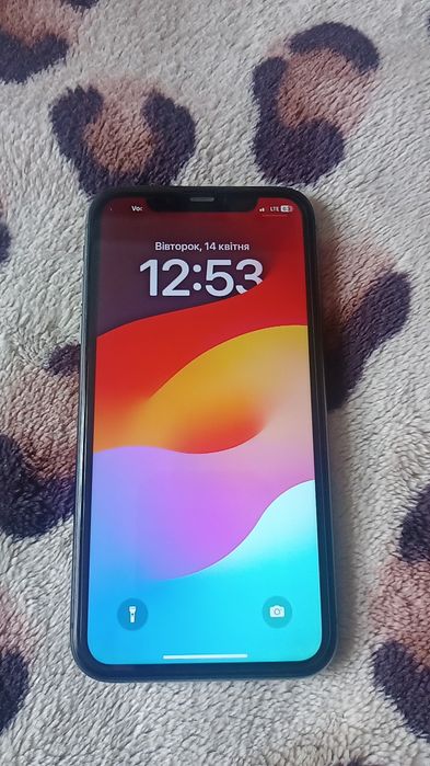 Айфон 11 на 128gb