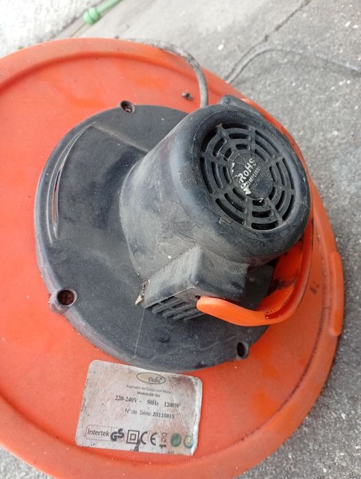 Motor de aspirador de cinzas