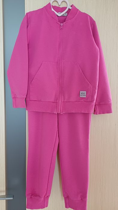 Костюм для дівчинки