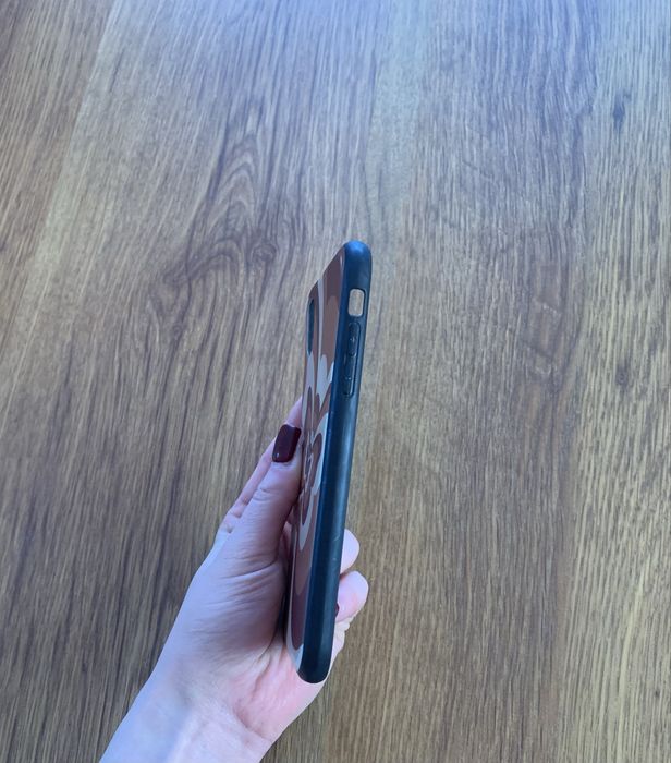 Brązowy case na telefon Iphone XR