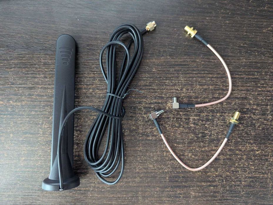 Вулична автомобільна антена 15dBi 3G 4G для модемів, роутерів TS9 CRC9