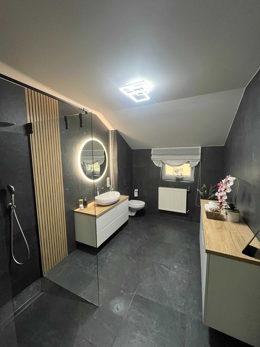 Dom na sprzedaż – Łomża | 250 m² | Garaż 2-stanowiskowy | Ogród | Altana