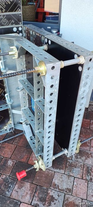 Szalunek ścienny typ Tekko Rasto Altrad nowe używane szalunki 150x30