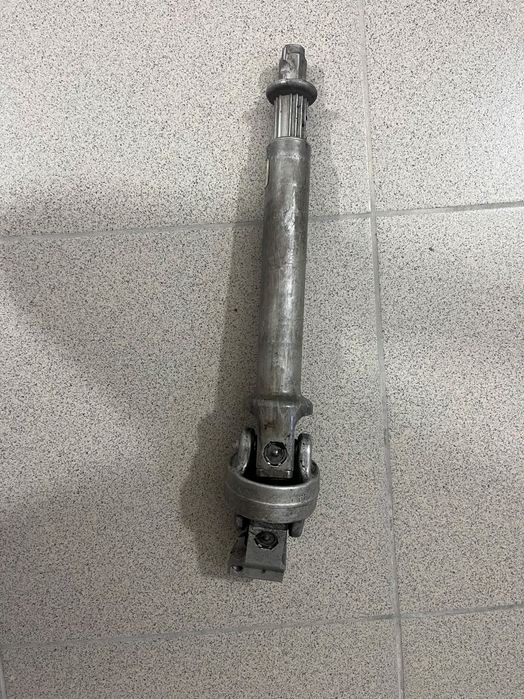 Рульовий карданчик БМВ 5 F10