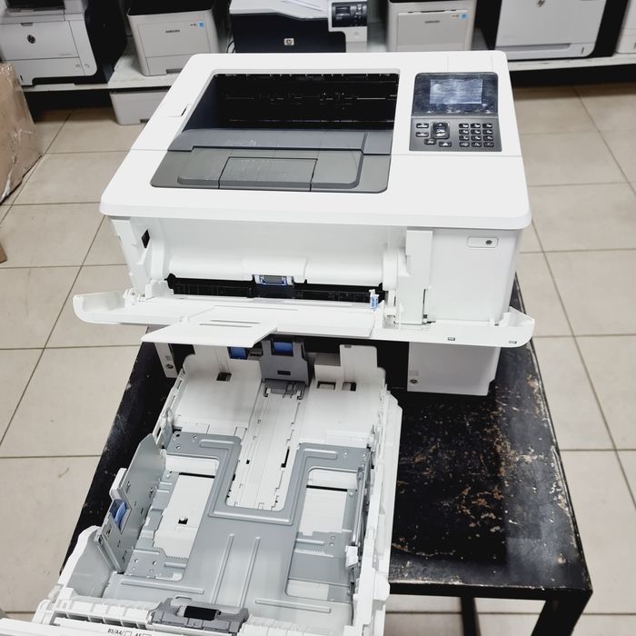 HP LaserJet Managed M506m Лазерный принтер.  Гарантия
