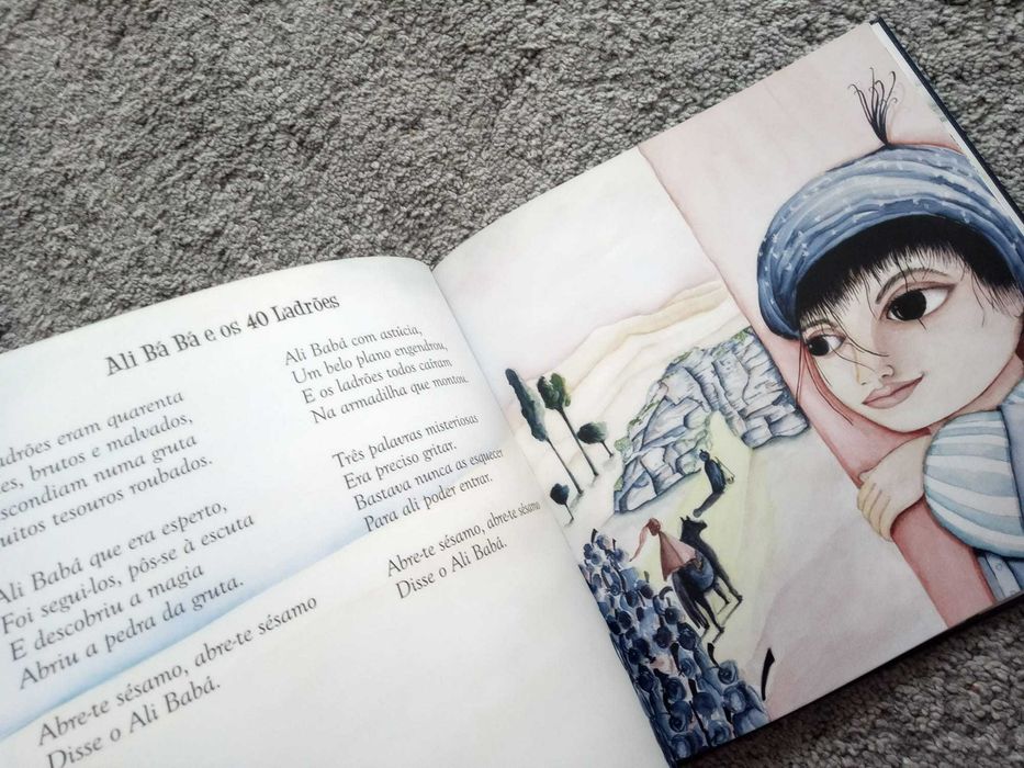 Livro Cantos e Contos Tradicionais– Ana Maria Magalhães, Isabel Alçada